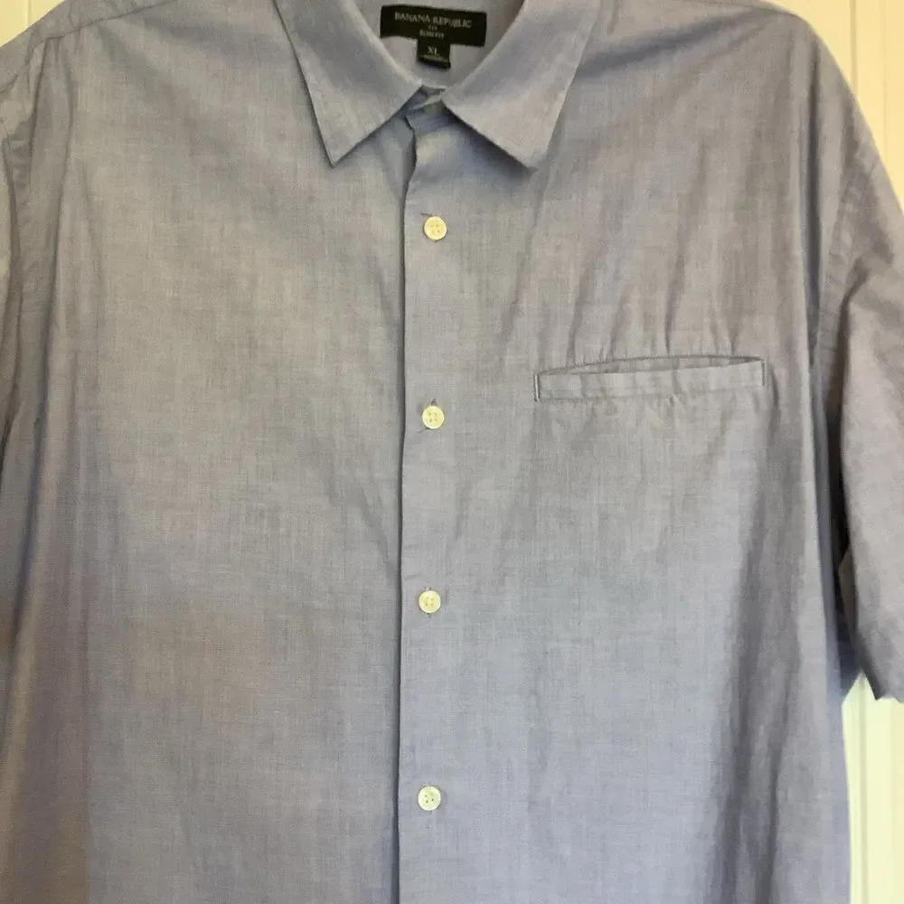 Banana Republic Slim‎ Fit Button Down